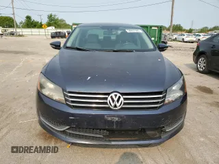 2012 Volkswagen Passat SE z VIN 1VWBH7A35CC048712, wystawiony jako Copart lot #58867305 z przebiegiem 162 954 mil mil oraz Czysty tytuł • Clean title. Historia ofert i sprzedaży dostępna na DreamBid. Obrazek 5.