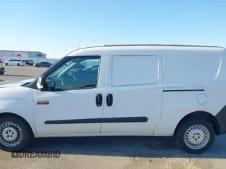 2017 Ram ProMaster City Cargo Tradesman z VIN ZFBERFAB0H6D59068, wystawiony jako IAAI lot #42040769 z przebiegiem 126 308 mil mil oraz . Historia ofert i sprzedaży dostępna na DreamBid. Obrazek 14.