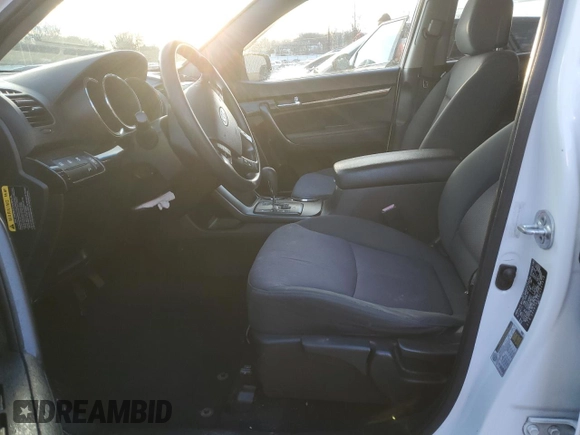 2012 Kia Sorento LX with VIN 5XYKT4A15CG267518, listed as a Copart auction lot 46803705 with 0 mi miles and Non Repairable. Bid and sale history available at carsss.com. Image 7.