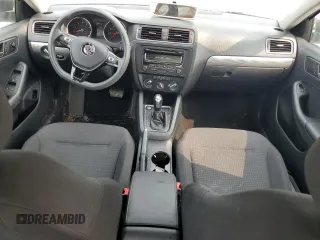 2015 Volkswagen Jetta SE z VIN 3VWD17AJXFM256597, wystawiony jako Copart lot #58774095 z przebiegiem 150 969 mil mil oraz Szkoda całkowita • Salvage title. Historia ofert i sprzedaży dostępna na DreamBid. Obrazek 8.