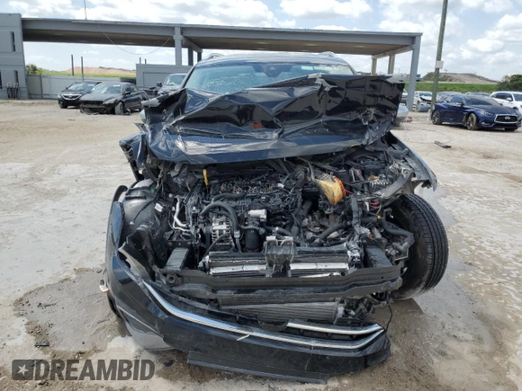 2024 Volkswagen Tiguan Wolfsburg Edition z VIN 3VV6B7AX1RM213365, wystawiony jako Copart lot #53645825 z przebiegiem 4 189 mil mil oraz Nie do naprawy • Non repairable. Historia ofert i sprzedaży dostępna na DreamBid. Obrazek 5.