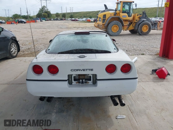 1989 Chevrolet Corvette with VIN 1G1YY2183K5124841, listed as a IAAI auction lot 40798581 with 51,577 mi miles. Bid and sale history available at carsss.com. Image 15.