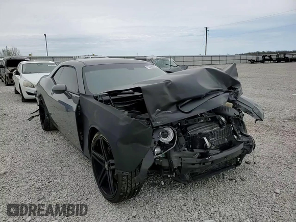 2019 Dodge Challenger R/T z VIN 2C3CDZBT2KH550896, wystawiony jako Copart lot #52299865 z przebiegiem 113 772 mil mil oraz Szkoda całkowita • Salvage title. Historia ofert i sprzedaży dostępna na DreamBid. Obrazek 10.