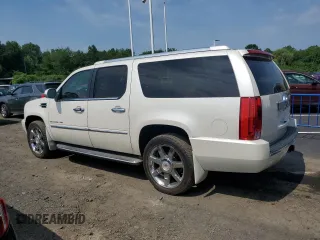 2013 Cadillac Escalade ESV Luxury с VIN 1GYS4HEF5DR334058, выставлен на аукционе Copart как лот 60293015 с пробегом 150 847 миль миль и Чистый • Clean title. История ставок и продаж доступна на DreamBid. Изображение 2.