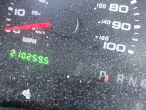 2005 Ford Excursion Limited с VIN 1FMNU43S85ED45734, выставлен на аукционе IAAI как лот 41414423 с пробегом 210 259 миль миль и . История ставок и продаж доступна на DreamBid. Изображение 15.