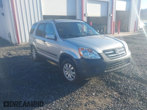 2005 Honda CR-V EX with VIN SHSRD78855U320799, listed as a IAAI auction lot 41558702 with 289,910 mi miles. Bid and sale history available at carsss.com. Image 1.