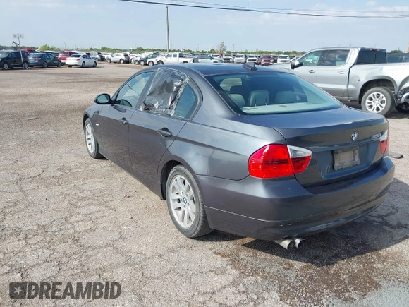 2006 BMW 3 Series 325i с VIN WBAVB13546PT26281, выставлен на аукционе IAAI как лот 42443724 с пробегом 55 310 миль миль и . История ставок и продаж доступна на DreamBid. Изображение 3.