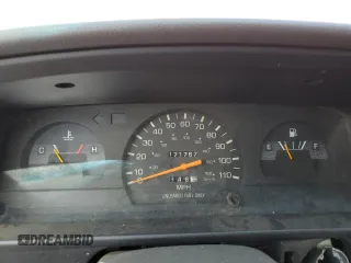 1992 Toyota Pickup DLX с VIN JT4VN13D8N5076488, выставлен на аукционе Copart как лот 51291185 с пробегом 171 767 миль миль и Чистый • Clean title. История ставок и продаж доступна на DreamBid. Изображение 9.
