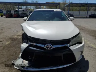 2015 Toyota Camry XLE z VIN 4T1BF1FK1FU020874, wystawiony jako Copart lot #57466195 z przebiegiem 123 881 mil mil oraz Szkoda całkowita • Salvage title. Historia ofert i sprzedaży dostępna na DreamBid. Obrazek 5.
