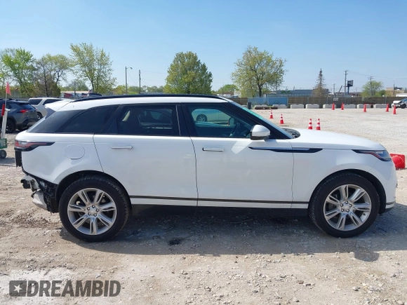 2019 Land Rover Range Rover Velar S z VIN SALYB2EX6KA227908, wystawiony jako IAAI lot #42198268 z przebiegiem 68 899 mil mil oraz . Historia ofert i sprzedaży dostępna na DreamBid. Obrazek 14.