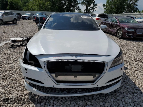2015 Hyundai Genesis 3.8L with VIN KMHGN4JE7FU015514, listed as a Copart auction lot 62719774 with 46,202 mi miles and Clean Title. Bid and sale history available at carsss.com. Image 5.