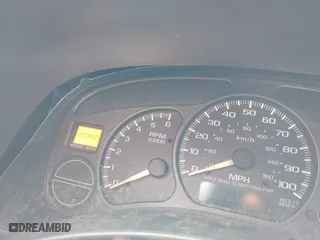 2002 Chevrolet Tahoe LT with VIN 1GNEK13Z12J283366, listed as a IAAI auction lot 41832833 with 350,411 mi miles. Bid and sale history available at carsss.com. Image 7.