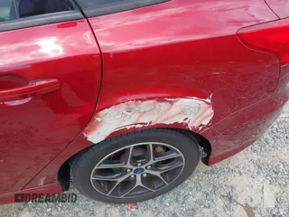 2016 Ford Focus SE with VIN 1FADP3F22GL368167, listed as a IAAI auction lot 42822662 with Not provided miles and . Bid and sale history available at DreamBid. Image 6.