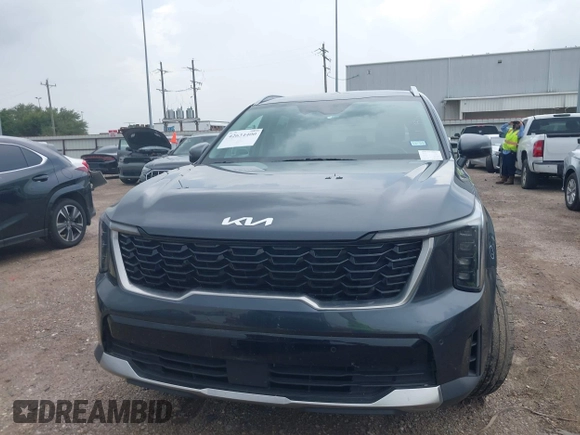 2024 Kia Sorento S with VIN 5XYRLDJC1RG254208, listed as a IAAI auction lot 42634400 with 29,794 mi miles and . Bid and sale history available at DreamBid. Image 13.