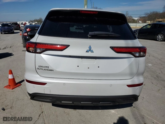 2022 Mitsubishi Outlander ES with VIN JA4J3TA81NZ052753, listed as a Copart auction lot 49464195 with 71,056 mi miles and Salvage Title. Bid and sale history available at carsss.com. Image 6.
