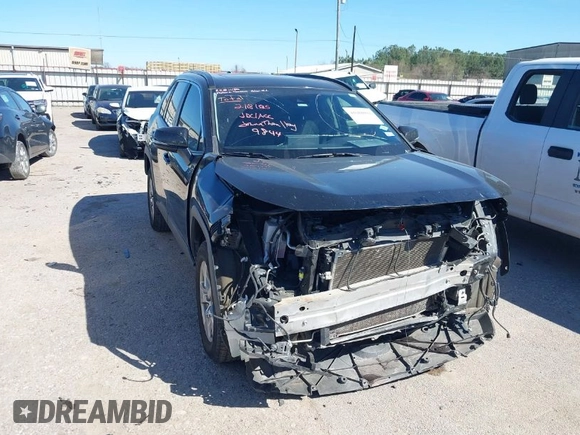 2019 Toyota RAV4 XLE with VIN JTMW1RFV4KD009844, listed as a IAAI auction lot 41688092 with 86,241 mi miles. Bid and sale history available at carsss.com. Image 1.