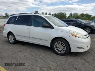 2010 Toyota Sienna XLE с VIN 5TDDK4CC5AS029985, выставлен на аукционе Copart как лот 84182164 с пробегом 232 460 миль миль и Списание • Salvage title. История ставок и продаж доступна на DreamBid. Изображение 4.