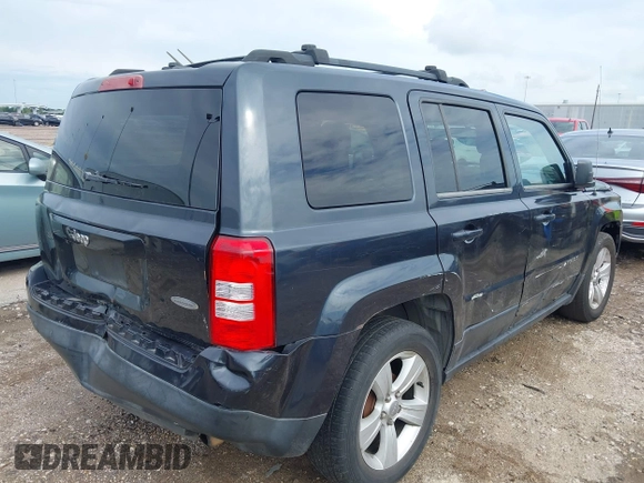 2014 Jeep Patriot Latitude with VIN 1C4NJPFA2ED564275, listed as a IAAI auction lot 42371032 with 221,965 mi miles and . Bid and sale history available at DreamBid. Image 4.