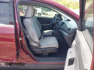 2016 Honda CR-V SE with VIN 2HKRM4H42GH715661, listed as a IAAI auction lot 42077889 with 77,402 mi miles and . Bid and sale history available at carsss.com. Image 5.
