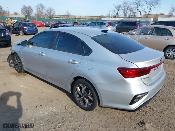 2020 Kia Forte LXS with VIN 3KPF24AD9LE195332, listed as a IAAI auction lot 41797804 with 46,717 mi miles. Bid and sale history available at carsss.com. Image 3.
