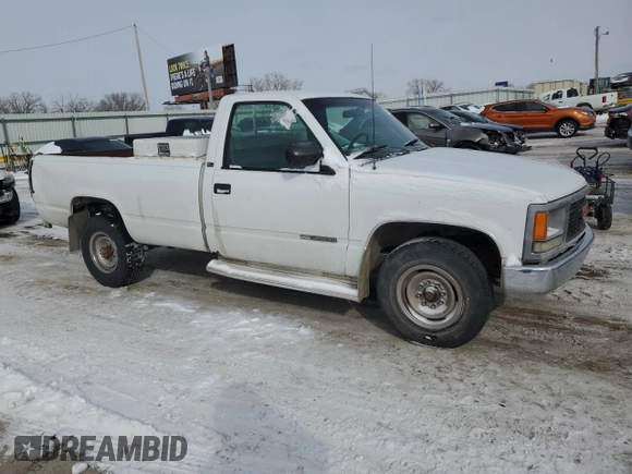 1994 GMC Sierra 3500 z VIN 1GTGC34K0RE552892, wystawiony jako Copart lot #45672255 z przebiegiem 379 943 mil mil oraz Szkoda całkowita • Salvage title. Historia ofert i sprzedaży dostępna na DreamBid. Obrazek 4.