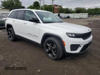 2024 Jeep Grand Cherokee Altitude X with VIN 1C4RJHAG4RC247791, listed as a Copart auction lot 58950805 with 10,467 mi miles and Salvage title. Bid and sale history available at DreamBid. Image 4.