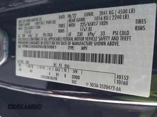 2022 Ford Escape SE z VIN 1FMCU9G6XNUB30881, wystawiony jako IAAI lot #41750512 z przebiegiem 88 681 mil mil oraz . Historia ofert i sprzedaży dostępna na DreamBid. Obrazek 9.