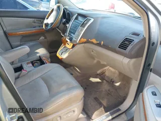 2005 Lexus RX with VIN 2T2HA31U75C057579, listed as a IAAI auction lot 41638734 with 306,535 mi miles and . Bid and sale history available at carsss.com. Image 5.