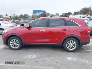 2016 Kia Sorento LX with VIN 5XYPG4A33GG100267, listed as a IAAI auction lot 42098220 with 42,661 mi miles. Bid and sale history available at carsss.com. Image 14.