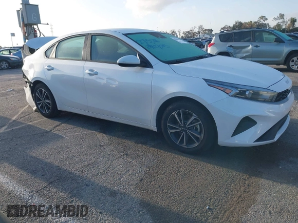 2023 Kia Forte LXS z VIN 3KPF24AD6PE539124, wystawiony jako IAAI lot #41946697 z przebiegiem 57 512 mil mil oraz . Historia ofert i sprzedaży dostępna na DreamBid. Obrazek 14.