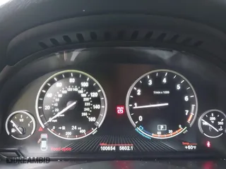 2018 BMW X4 xDrive28i with VIN 5UXXW3C57J0T82081, listed as a IAAI auction lot 41991254 with 100,654 mi miles. Bid and sale history available at carsss.com. Image 7.