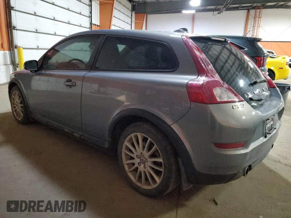 2012 Volvo C30 z VIN YV1672MK9C2284681, wystawiony jako Copart lot #78033234 z przebiegiem 240 492 mil mil oraz Czysty tytuł • Clean title. Historia ofert i sprzedaży dostępna na DreamBid. Obrazek 2.