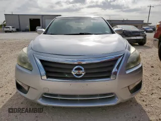 2013 Nissan Altima SV z VIN 1N4BL3AP1DN500261, wystawiony jako Copart lot #57287065 z przebiegiem 172 463 mil mil oraz Czysty tytuł • Clean title. Historia ofert i sprzedaży dostępna na DreamBid. Obrazek 5.