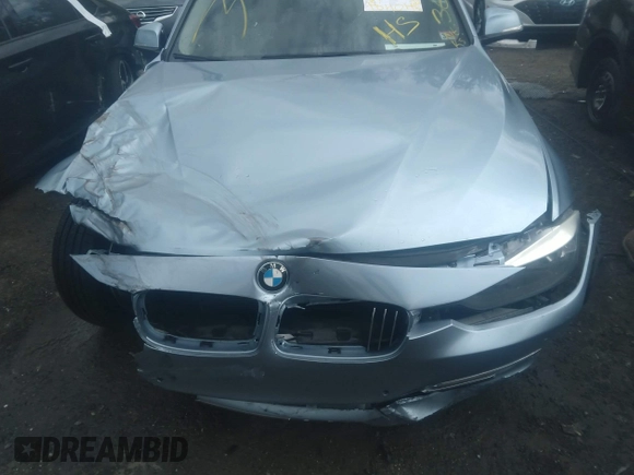 2013 BMW 3 Series 328i with VIN WBA3A5G54DNP25843, listed as a IAAI auction lot 39515836 with 104,045 mi miles. Bid and sale history available at carsss.com. Image 10.