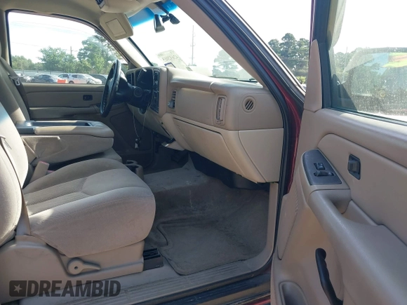 2004 Chevrolet Suburban LT with VIN 1GNEC16Z64J253601, listed as a IAAI auction lot 42632065 with 129,973 mi miles and . Bid and sale history available at DreamBid. Image 5.