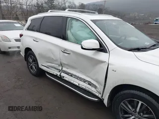 2018 Infiniti QX60 with VIN 5N1DL0MM8JC504233, listed as a IAAI auction lot 41474743 with 111,555 mi miles. Bid and sale history available at carsss.com. Image 6.