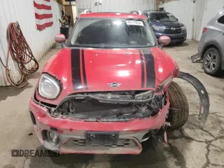 2022 MINI Countryman Cooper S with VIN WMZ83BR09N3P02526, listed as a Copart auction lot 84114224 with Not provided miles and Salvage title. Bid and sale history available at DreamBid. Image 5.