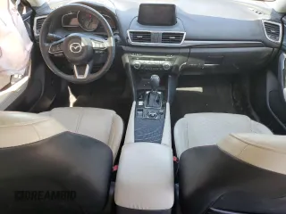 2017 Mazda 3 Grand Touring z VIN JM1BN1M3XH1117241, wystawiony jako Copart lot #53499295 z przebiegiem 63 886 mil mil oraz Szkoda całkowita • Salvage title. Historia ofert i sprzedaży dostępna na DreamBid. Obrazek 8.