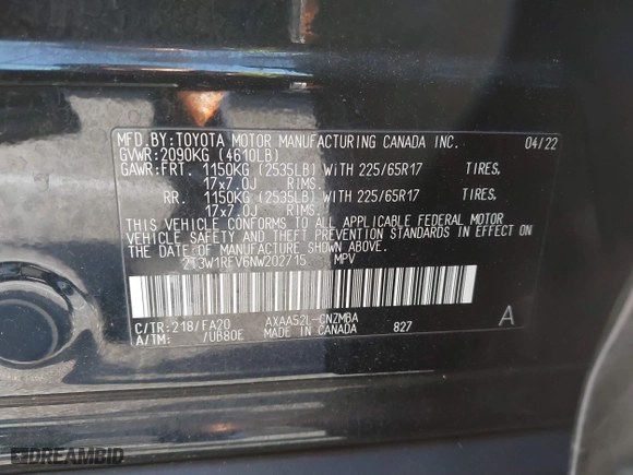 2022 Toyota RAV4 XLE with VIN 2T3W1RFV6NW202715, listed as a IAAI auction lot 41945039 with 68,129 mi miles. Bid and sale history available at carsss.com. Image 9.
