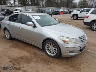 2011 Hyundai Genesis with VIN KMHGC4DE2BU114818, listed as a IAAI auction lot 41763134 with 196,981 mi miles. Bid and sale history available at carsss.com. Image 1.