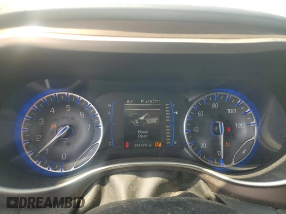 2018 Chrysler Pacifica Touring with VIN 2C4RC1DG9JR130510, listed as a Copart auction lot 63983325 with 201,474 mi miles and Clean title. Bid and sale history available at DreamBid. Image 9.