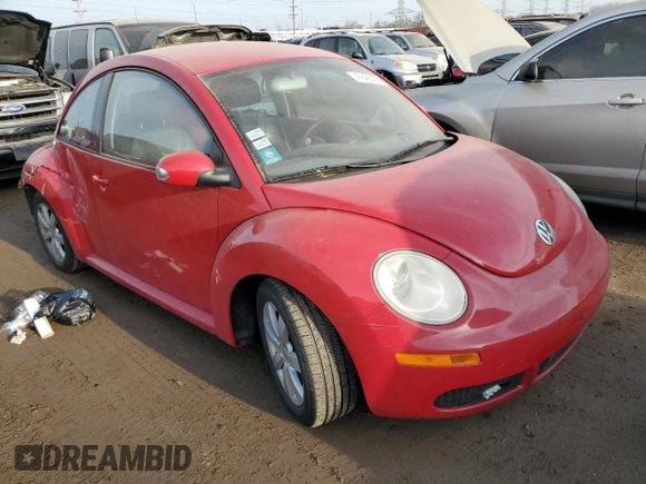 2008 Volkswagen Beetle S z VIN 3VWPG31C08M510360, wystawiony jako Copart lot #47585535 z przebiegiem 51 212 mil mil oraz Szkoda całkowita • Salvage title. Historia ofert i sprzedaży dostępna na DreamBid. Obrazek 4.