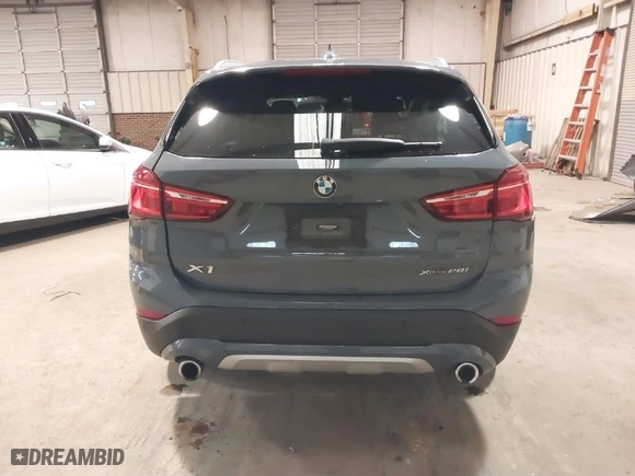 2022 BMW X1 xDrive28i with VIN WBXJG9C0XN5V02558, listed as a IAAI auction lot 41522148 with 41,801 mi miles. Bid and sale history available at carsss.com. Image 16.