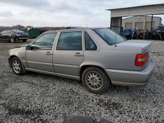 1998 Volvo S70 z VIN YV1LS5547W2436156, wystawiony jako Copart lot #84629244 z przebiegiem Nie podano mil oraz Szkody całkowita. Historia ofert i sprzedaży dostępna na DreamBid. Obrazek 2.