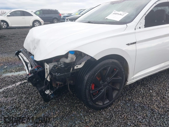 2019 Volkswagen Jetta GLI S z VIN 3VW6T7BU2KM202992, wystawiony jako IAAI lot #40896812 z przebiegiem 44 348 mil mil oraz . Historia ofert i sprzedaży dostępna na DreamBid. Obrazek 18.