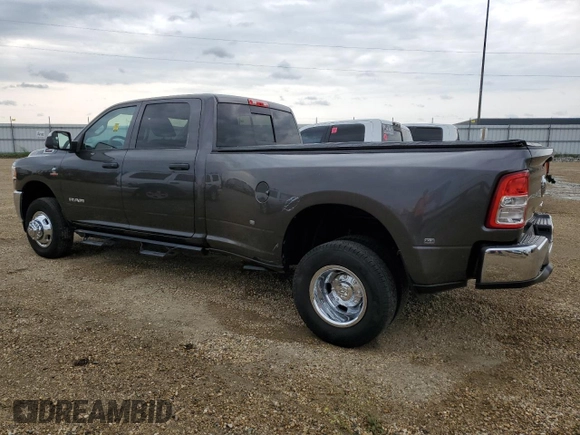 2020 Ram 3500 Tradesman with VIN 3C63RRGL6LG278285, listed as a Copart auction lot 63859014 with 115,982 mi miles and Salvage Title. Bid and sale history available at carsss.com. Image 2.