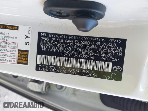 2017 Toyota Prius Two with VIN JTDKBRFU4H3027696, listed as a IAAI auction lot 41989092 with 51,529 mi miles. Bid and sale history available at carsss.com. Image 9.