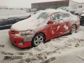 2013 Toyota Corolla L with VIN 5YFBU4EE0DP093820, listed as a IAAI auction lot 41832927 with 161,204 mi miles. Bid and sale history available at carsss.com. Image 2.
