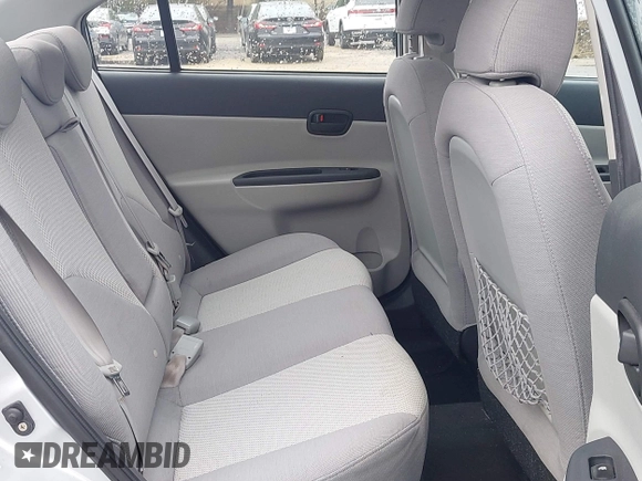 2009 Hyundai Accent Auto GLS с VIN KMHCN46C79U330548, выставлен на аукционе IAAI как лот 42208619 с пробегом 99 072 миль миль и . История ставок и продаж доступна на DreamBid. Изображение 8.