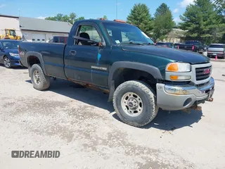 2007 GMC Sierra 2500HD Work Truck with VIN 1GTHK24U17E134843, listed as a IAAI auction lot 42521816 with 323,784 mi miles and . Bid and sale history available at DreamBid. Image 1.